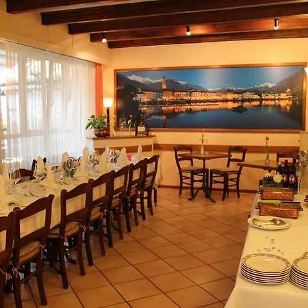 Osteria Ticino By Ketty & Tommy 호텔 2*