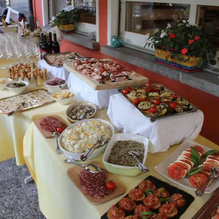Osteria Ticino By Ketty & Tommy 아스꼬나